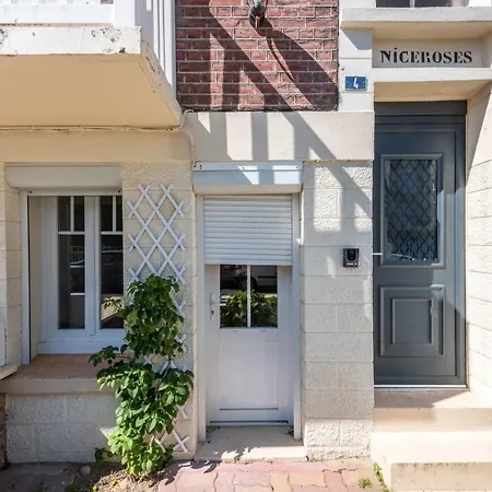Maison Nice Roses Διαμέρισμα *